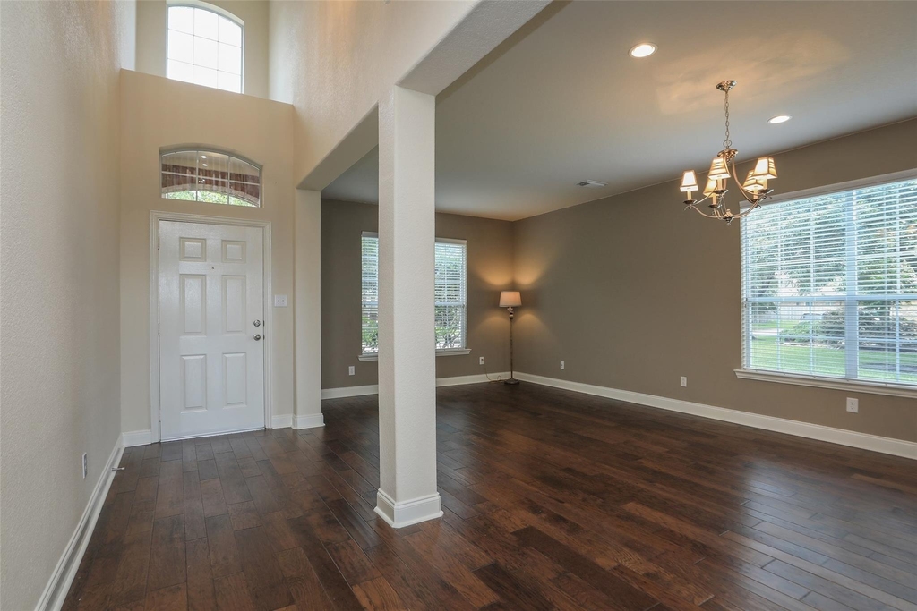 9603 Red Rugossa Drive - Photo 2