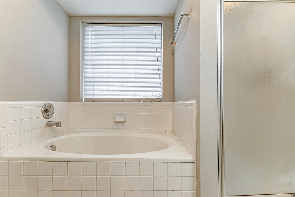 23922 Spring Dane Drive - Photo 7