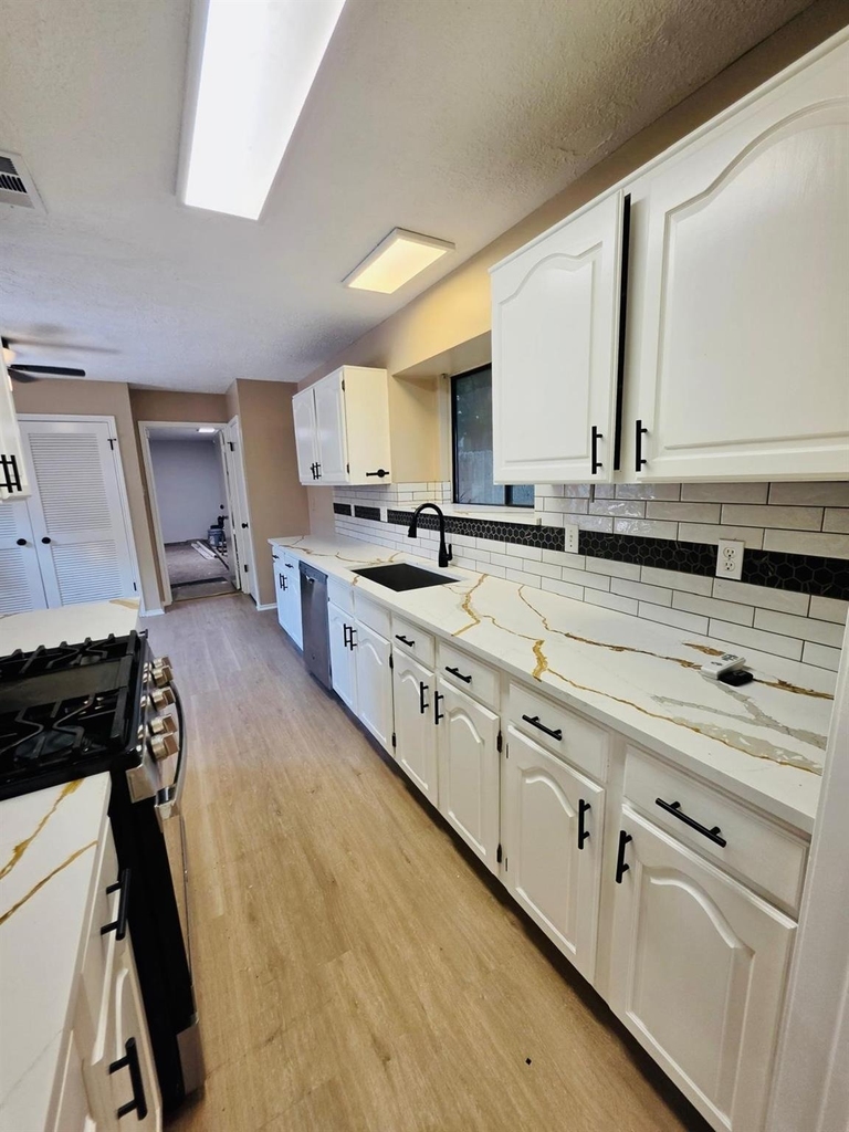 13438 Nevermore Drive - Photo 10
