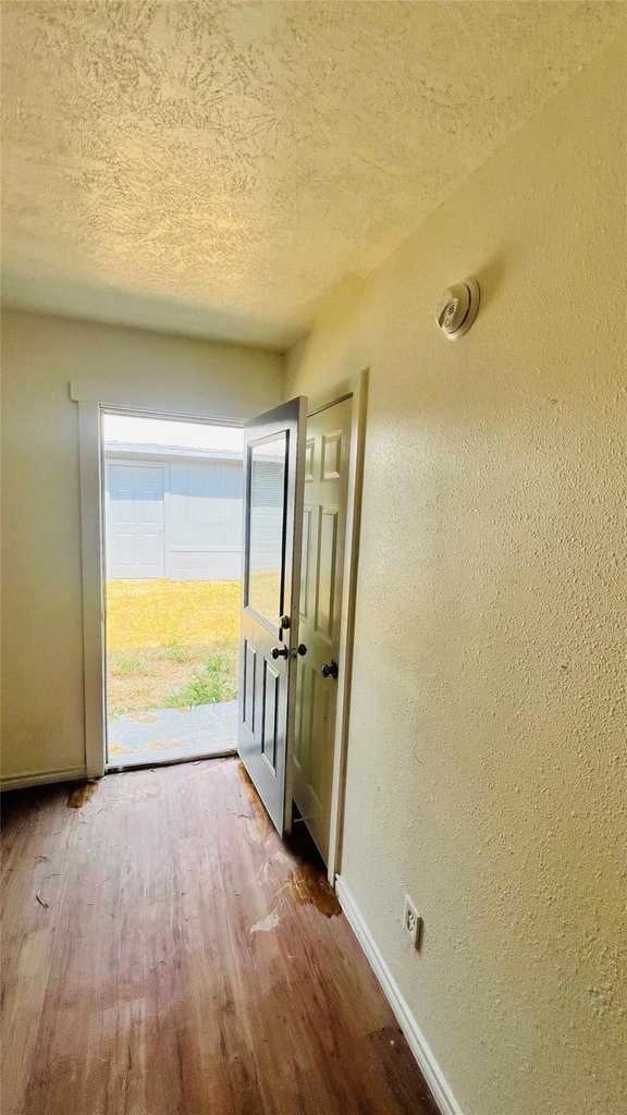 706 Rockdale Road - Photo 13