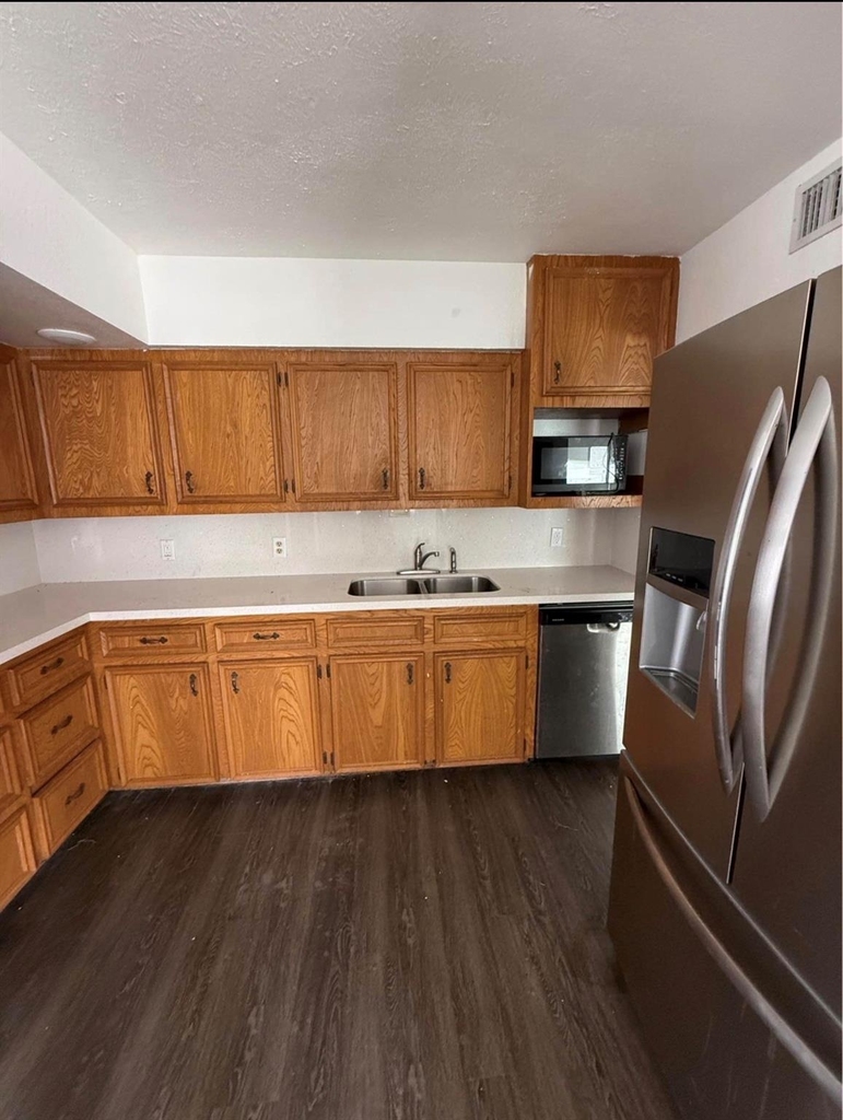 706 Rockdale Road - Photo 1