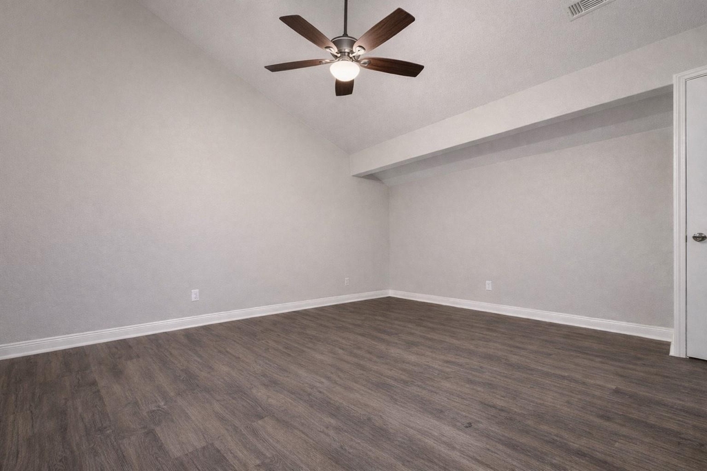 600 Price Drive - Photo 11