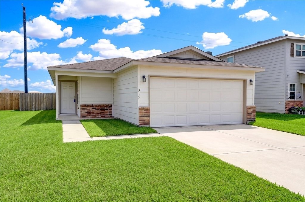 1315 Pease River Lane - Photo 2