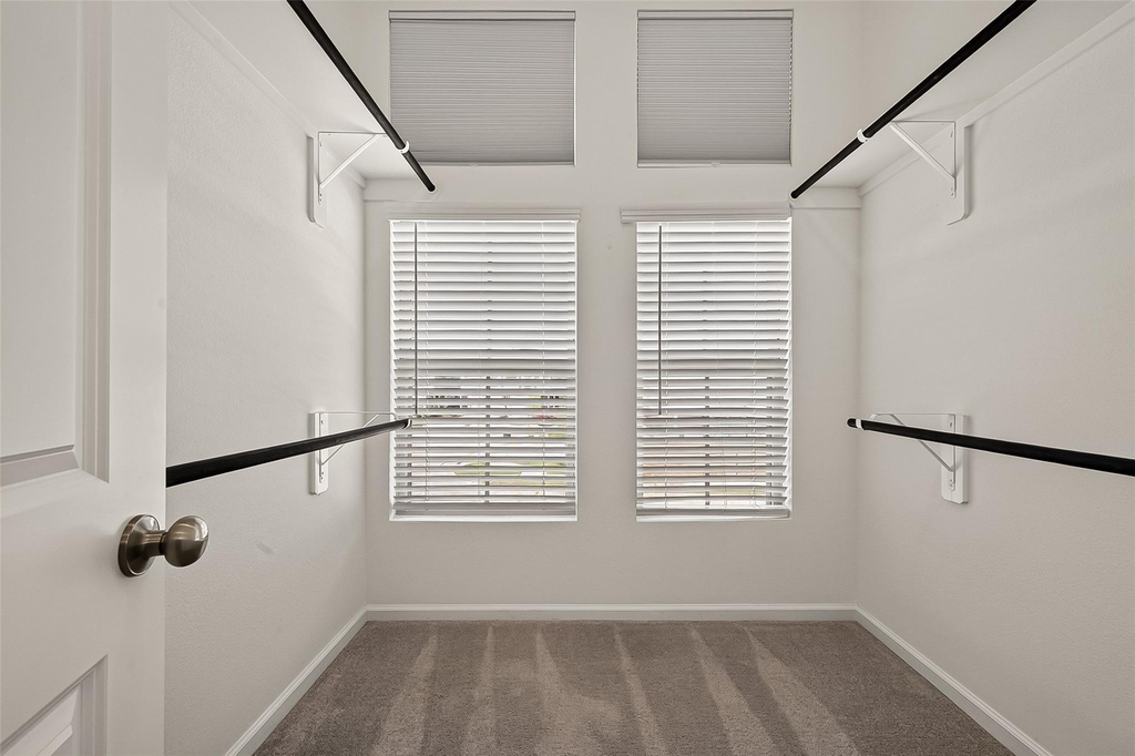 5558 Amber Brook Lane - Photo 29