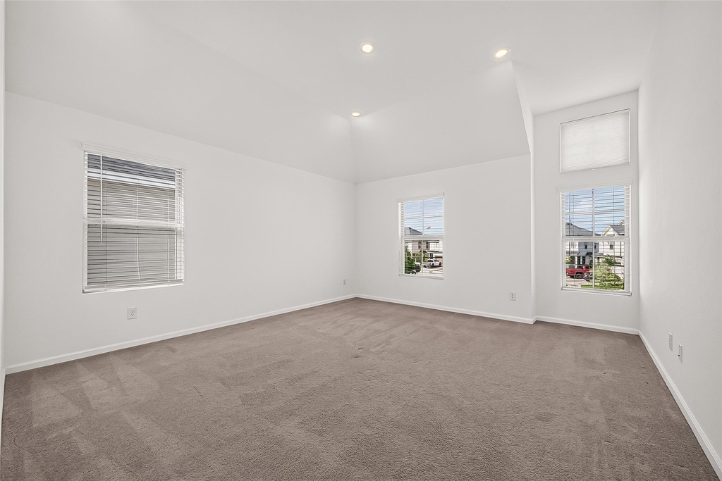 5558 Amber Brook Lane - Photo 5