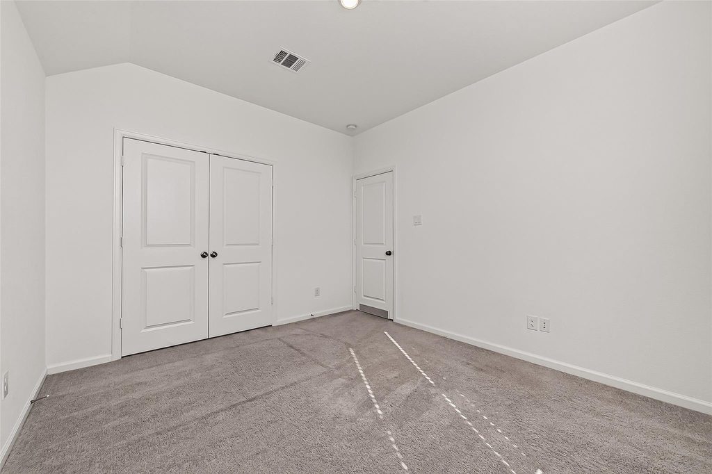 5558 Amber Brook Lane - Photo 33