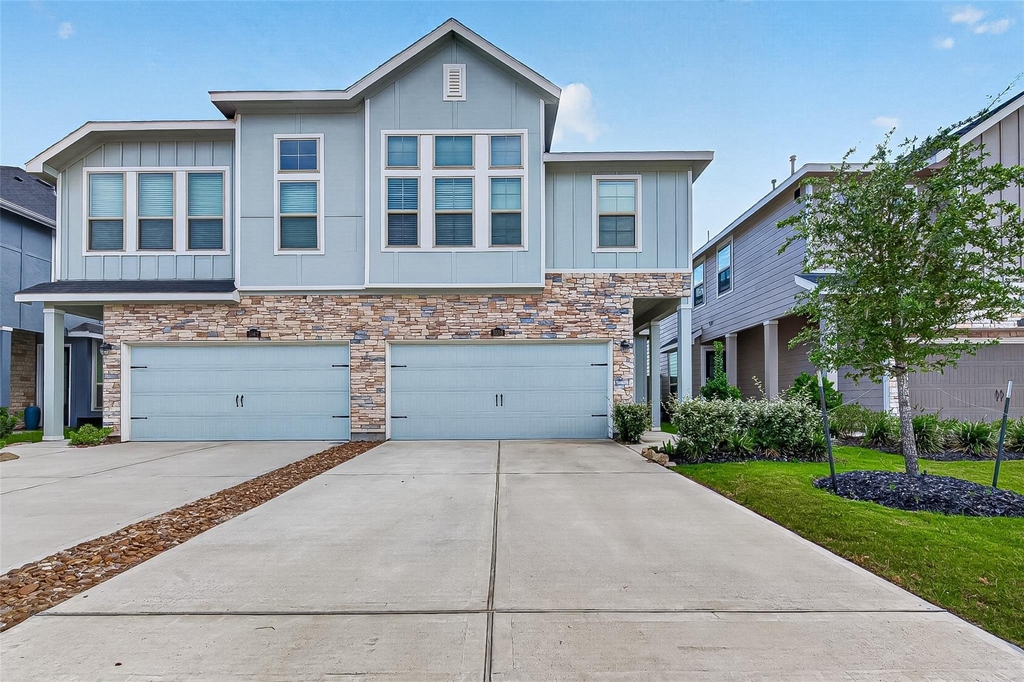 5558 Amber Brook Lane - Photo 0