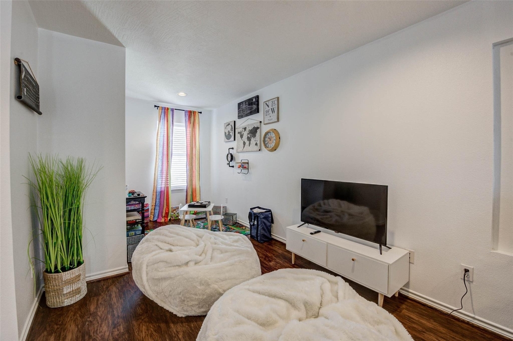 1815 Lewis Street - Photo 33