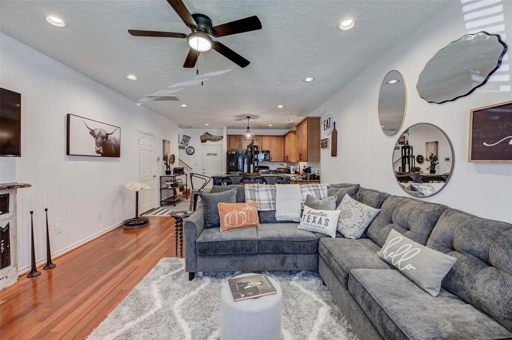 1815 Lewis Street - Photo 5