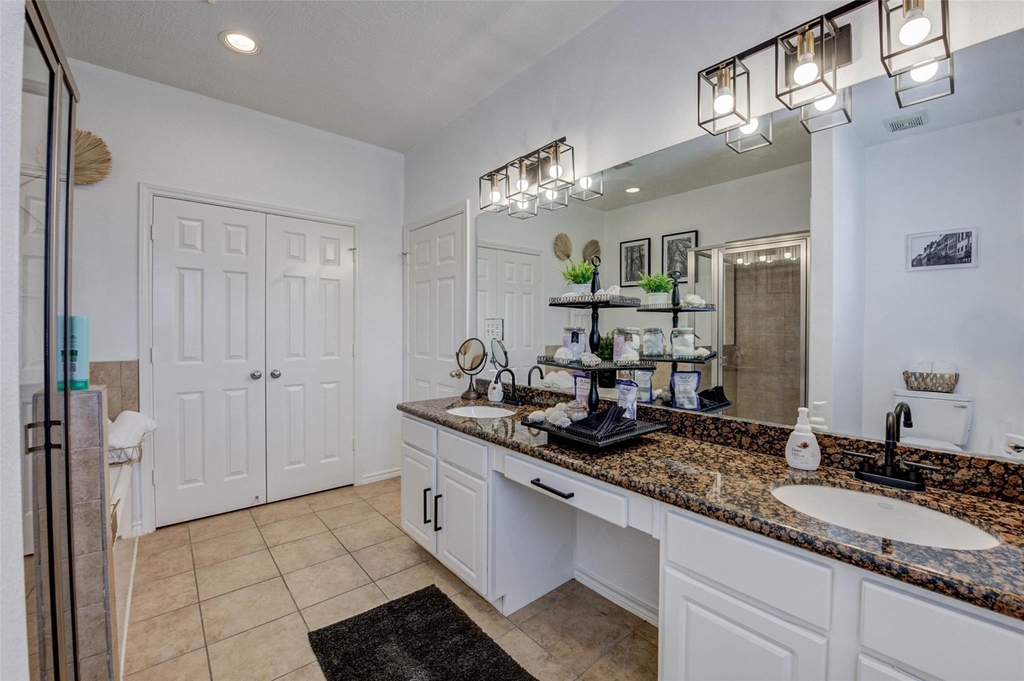 1815 Lewis Street - Photo 27