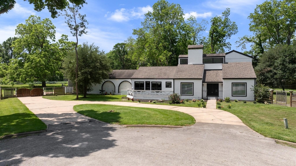 5230 Meadow Forest Lane - Photo 1