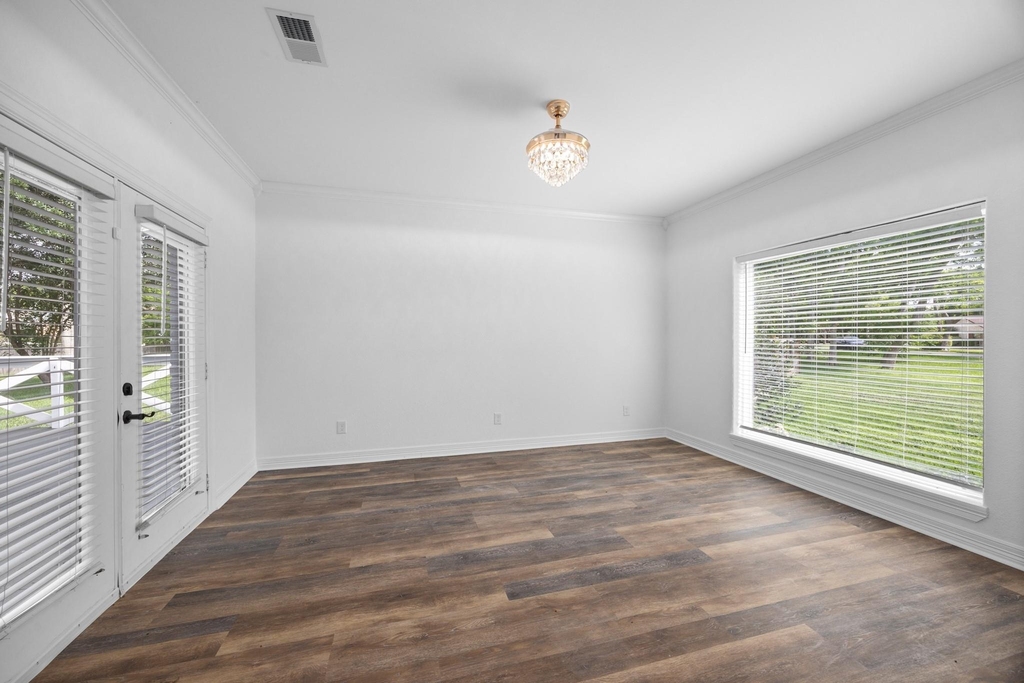 5230 Meadow Forest Lane - Photo 13