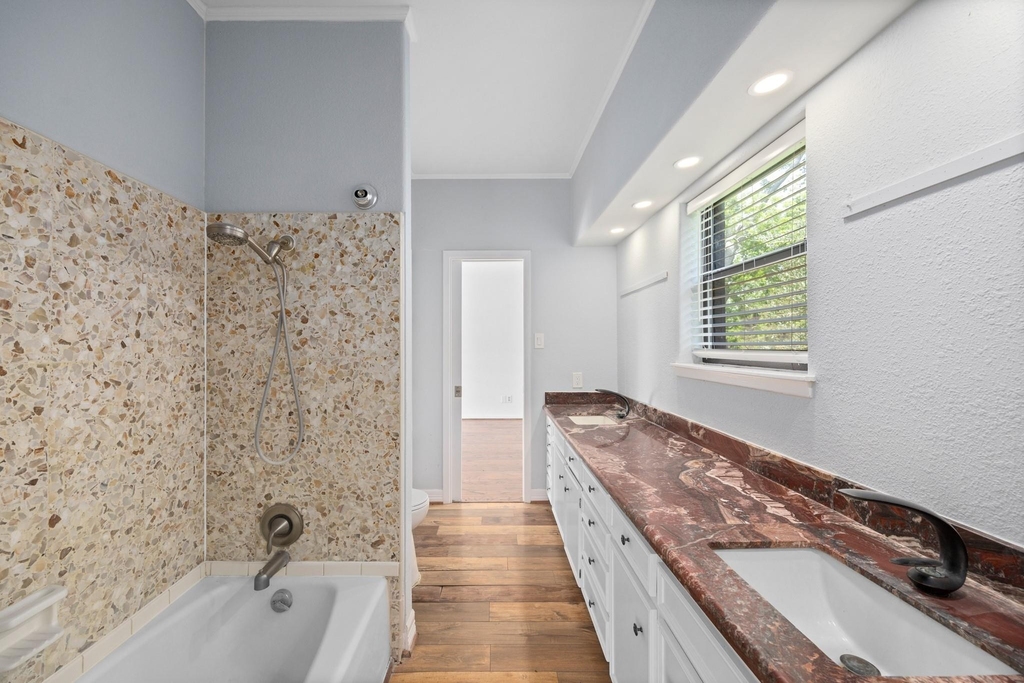 5230 Meadow Forest Lane - Photo 44