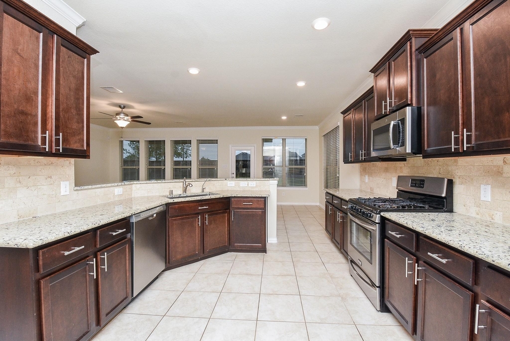 18618 Weeping Spring Drive - Photo 10