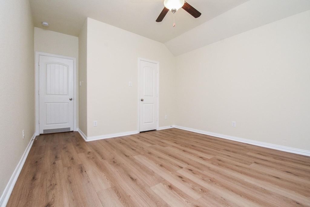 18618 Weeping Spring Drive - Photo 25