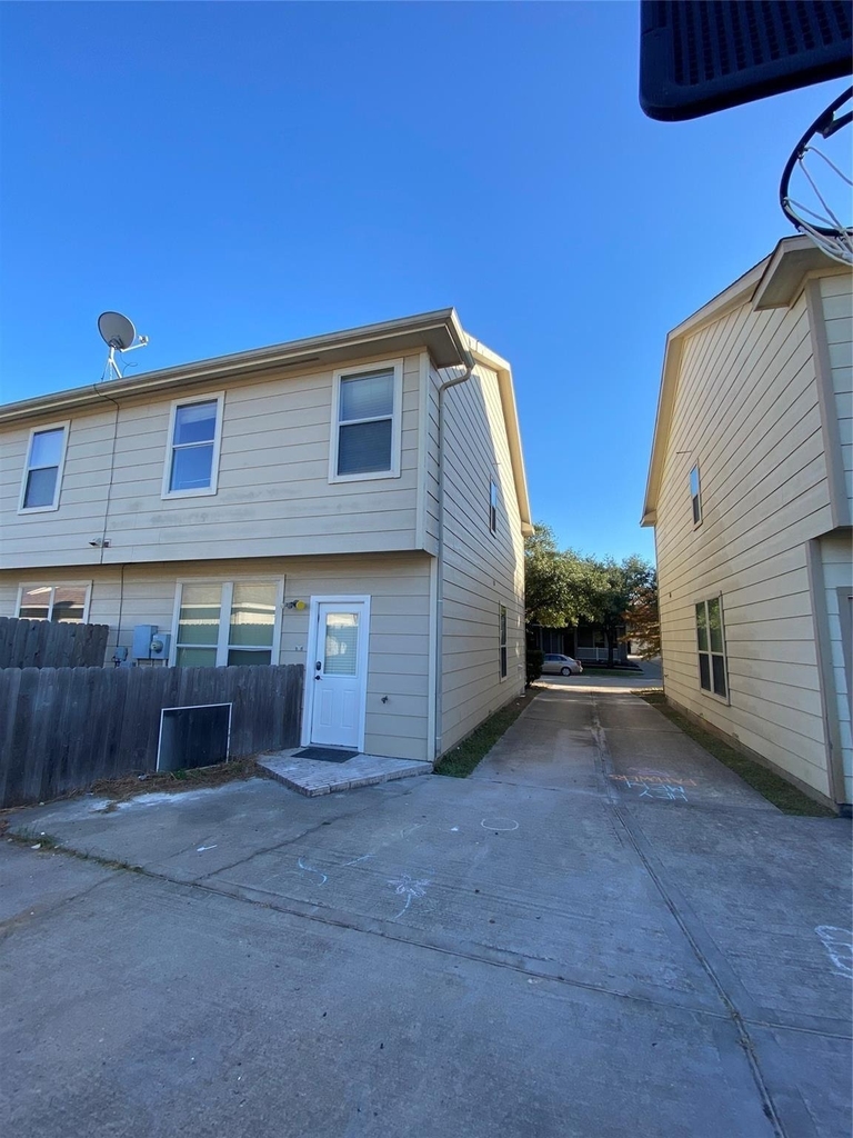 16750 Libson Falls Drive - Photo 12