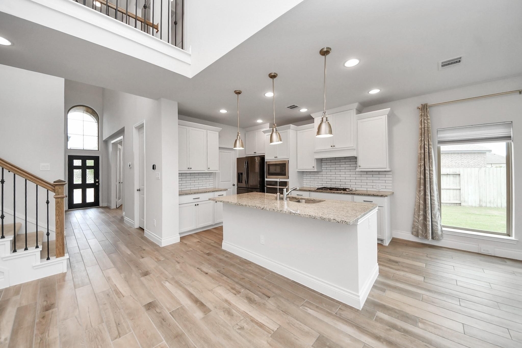 4218 Bald Cypress Court - Photo 2