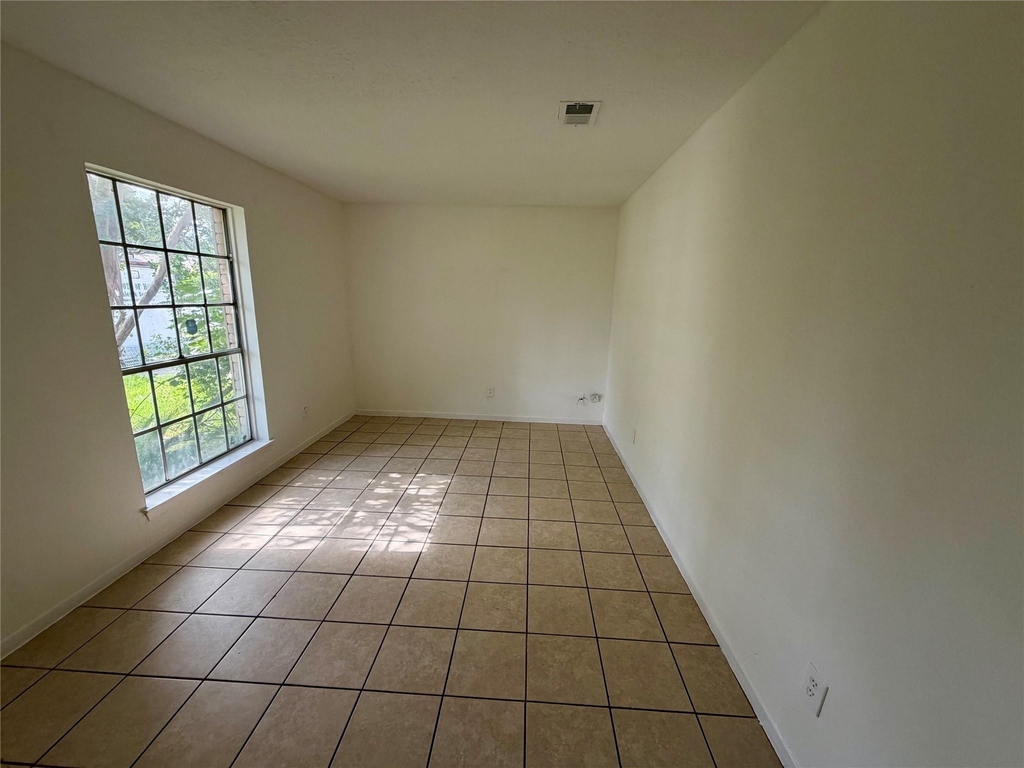 12818 Segrest Drive - Photo 6