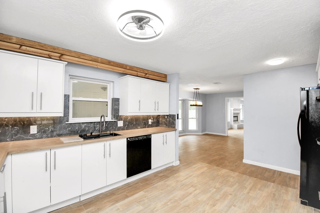 17903 Nanes Drive - Photo 28