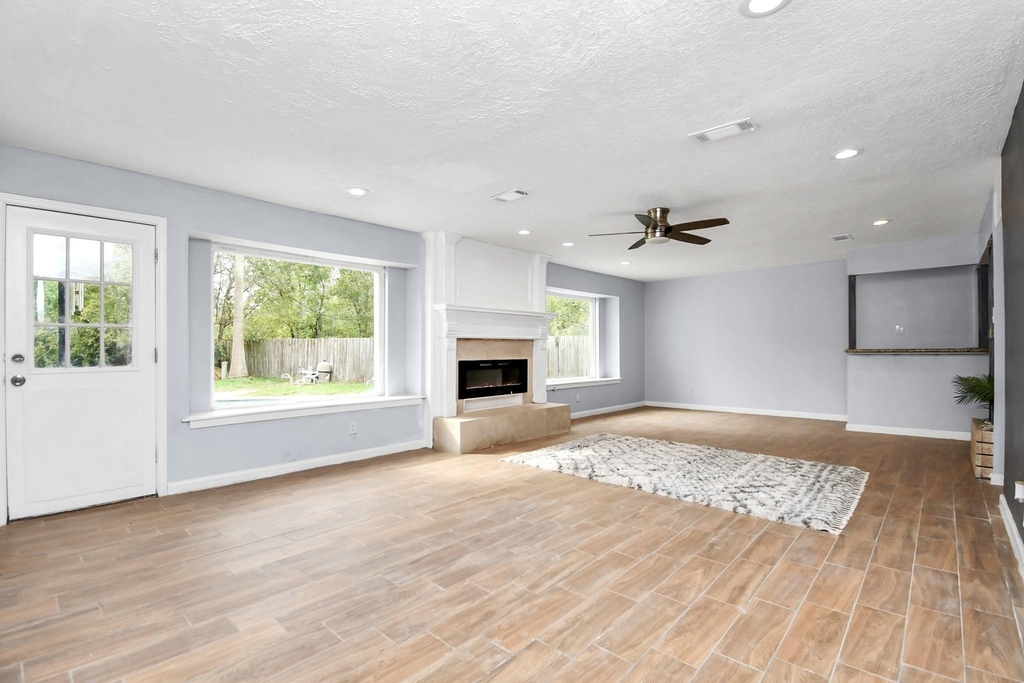 17903 Nanes Drive - Photo 19