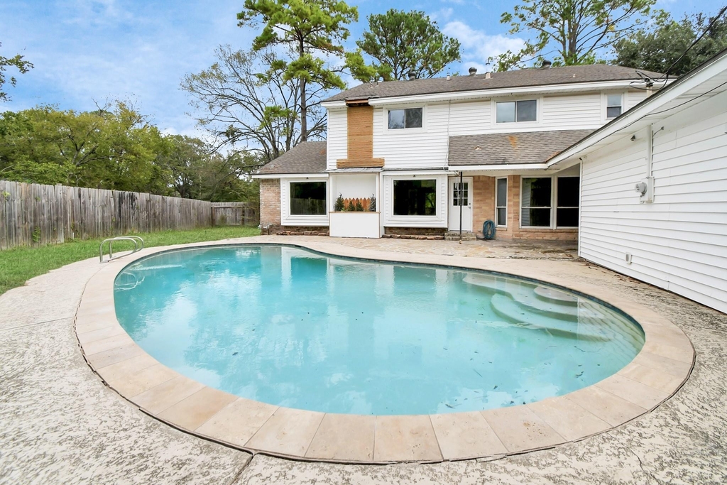 17903 Nanes Drive - Photo 8