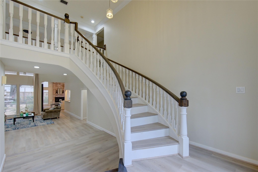 714 Last Arrow Drive - Photo 9