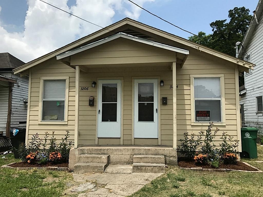 3206 Napoleon Street - Photo 0