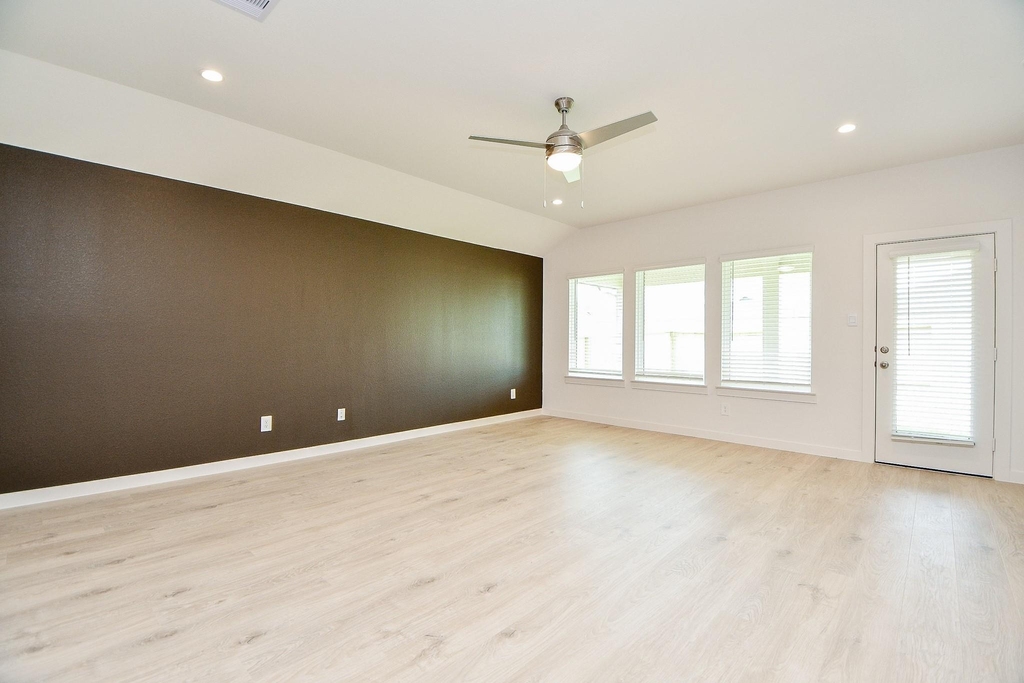 30406 Canterbury Fields Drive - Photo 14