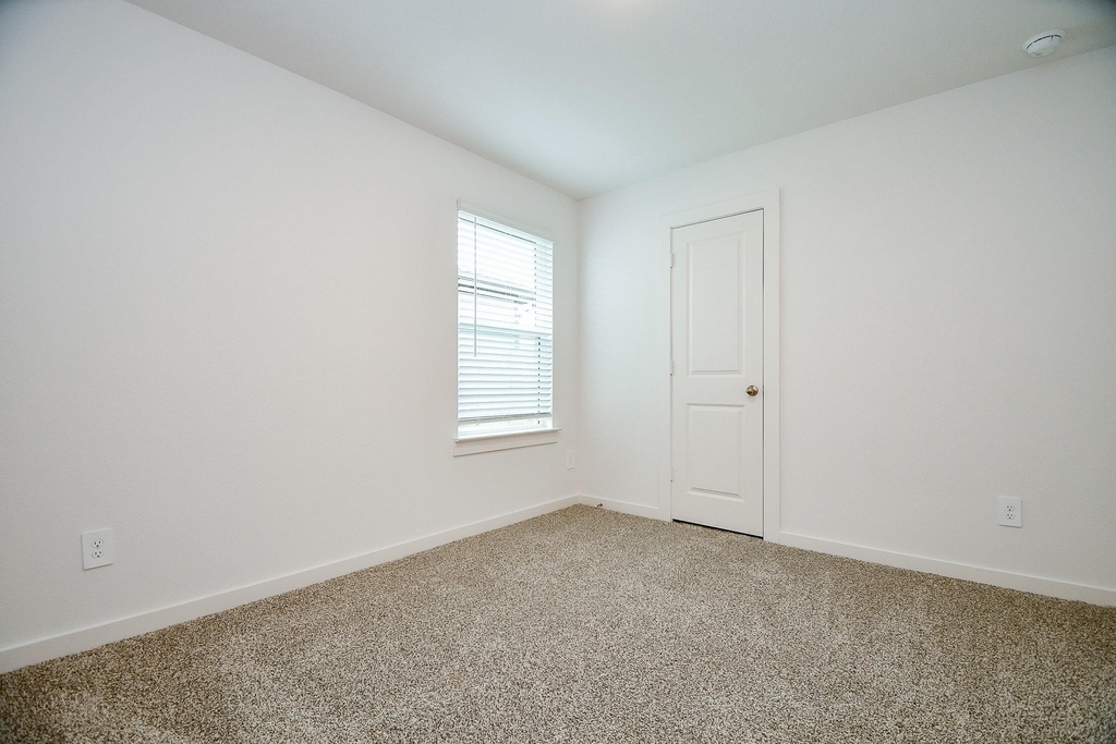 30406 Canterbury Fields Drive - Photo 26