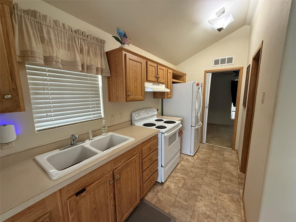 415 12th - Photo 9