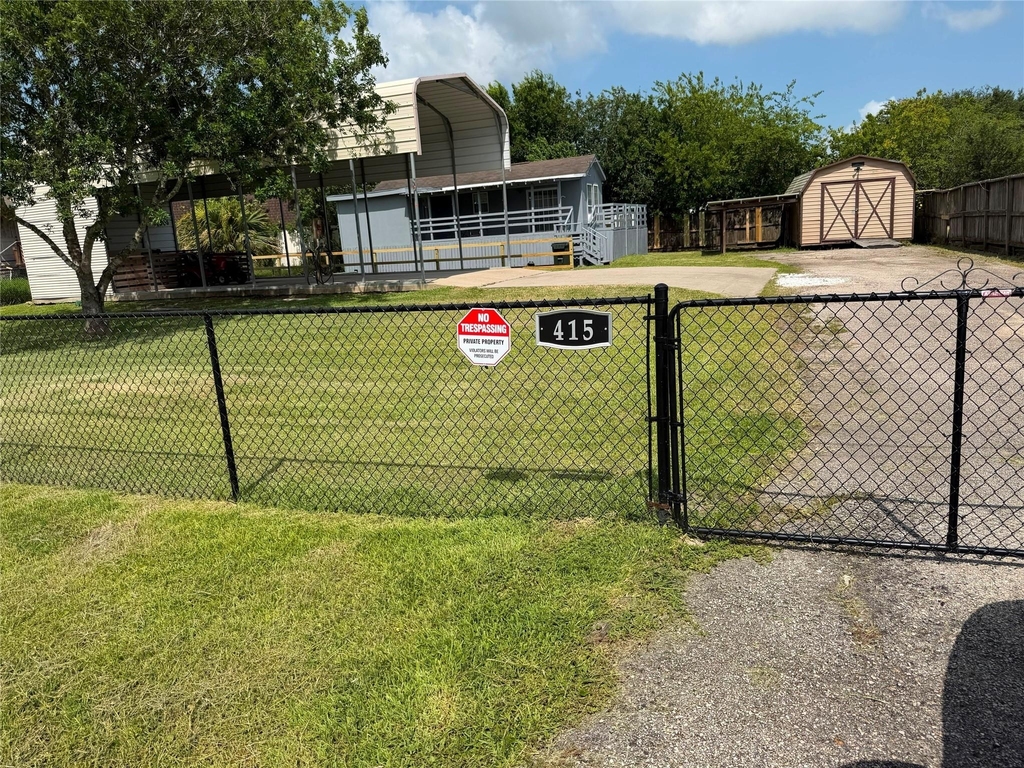 415 12th - Photo 0