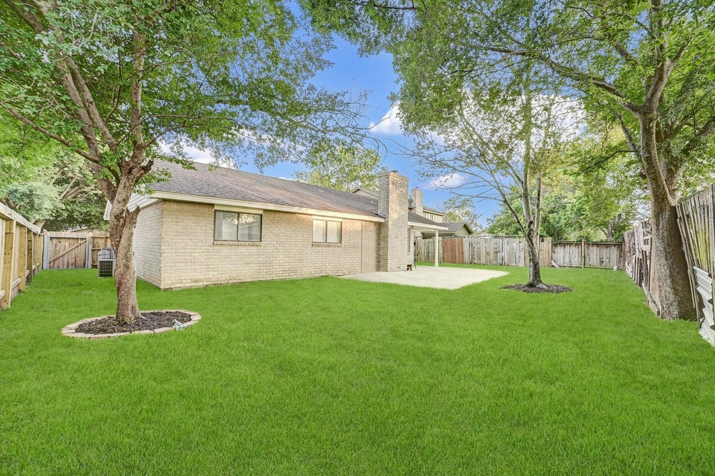 3918 Cypressdale Drive - Photo 38