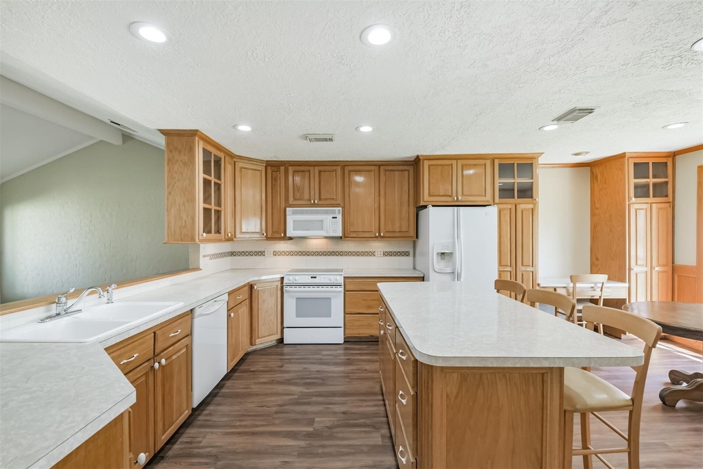 23227 Briarcreek Boulevard - Photo 8