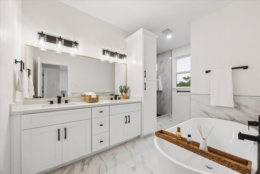 5815 Outer Banks Street - Photo 12