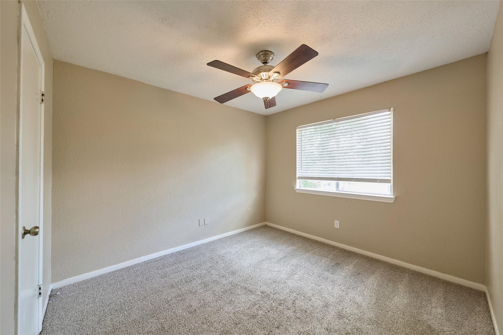 23311 Grand Rapids Lane - Photo 22