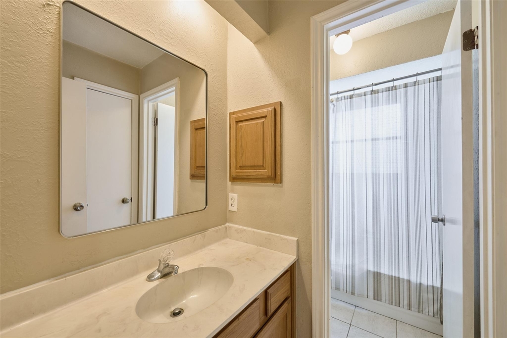 23311 Grand Rapids Lane - Photo 24