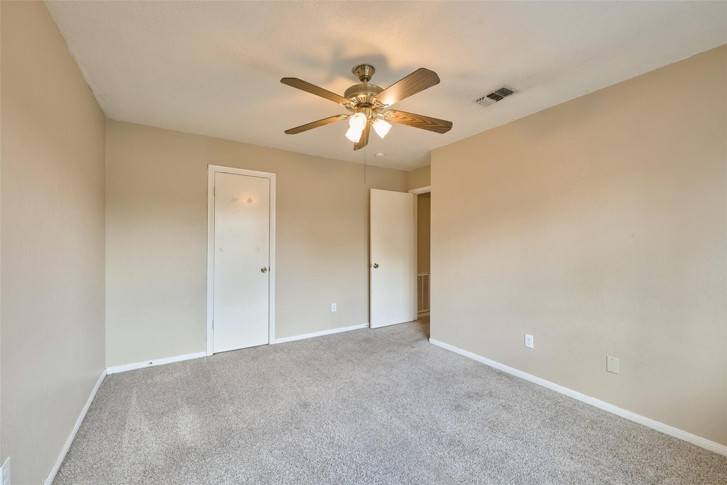 23311 Grand Rapids Lane - Photo 29