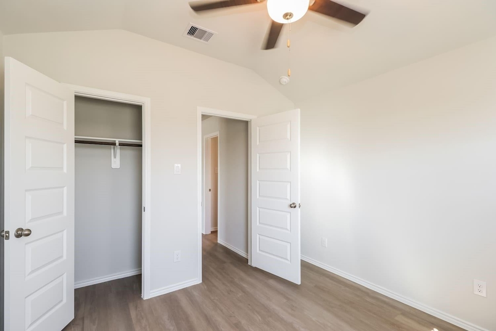 10703 Sunlit Street - Photo 13
