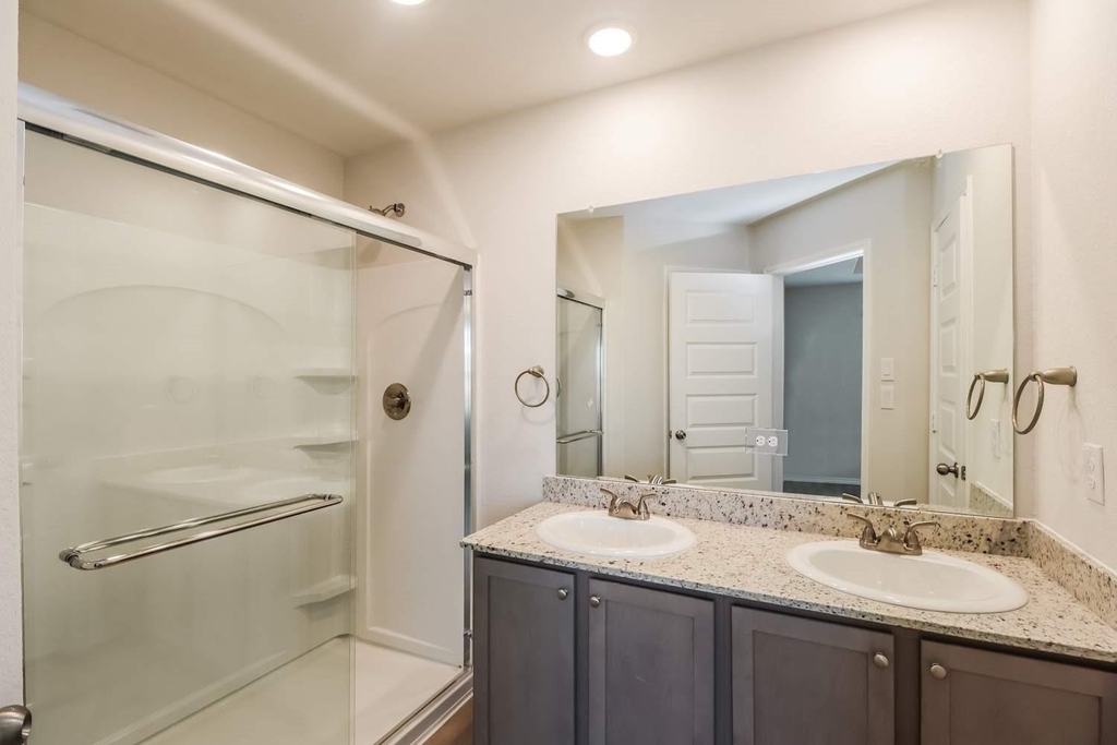 10703 Sunlit Street - Photo 16