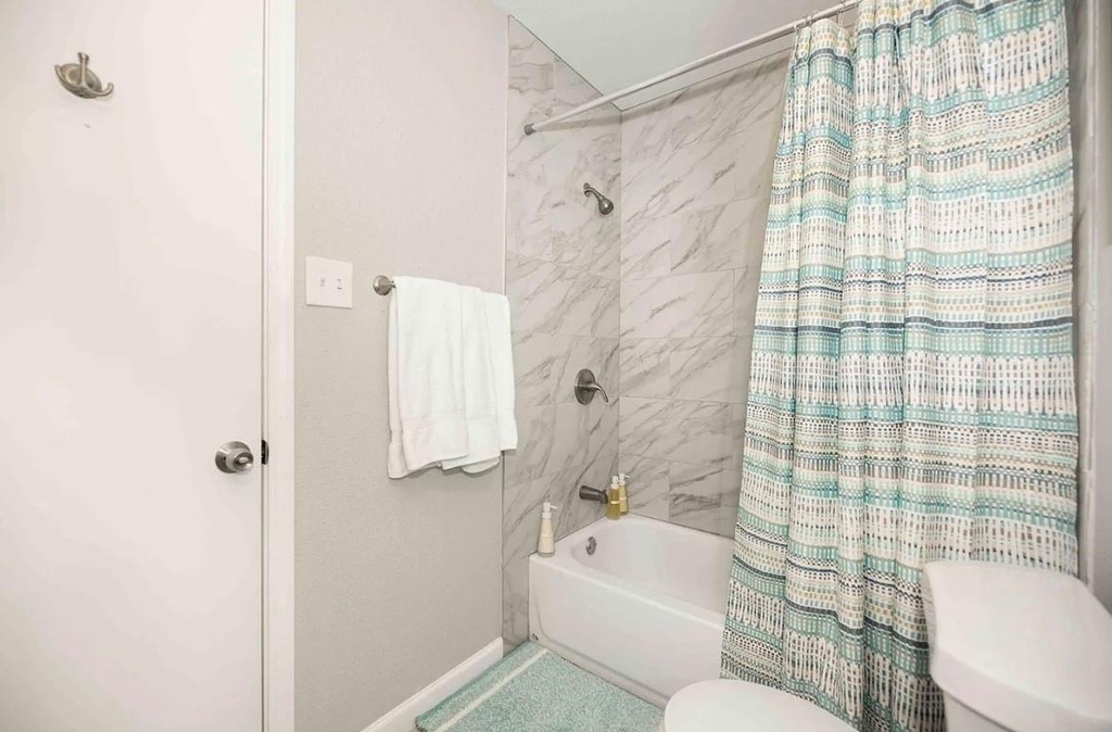1407 E 35th Street - Photo 13