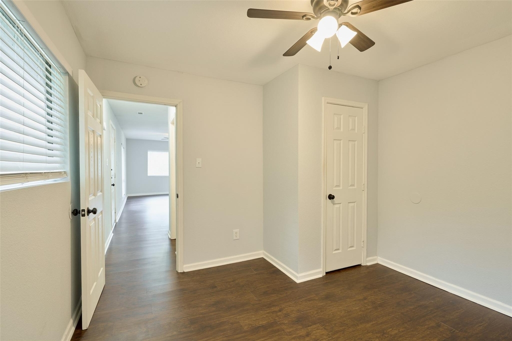 51 Harbour Row - Photo 13
