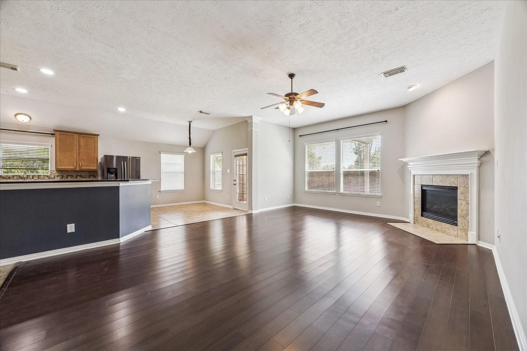 2821 Chinaberry Park Lane - Photo 10