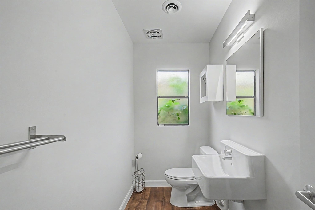 2723 Nottingham Street - Photo 39