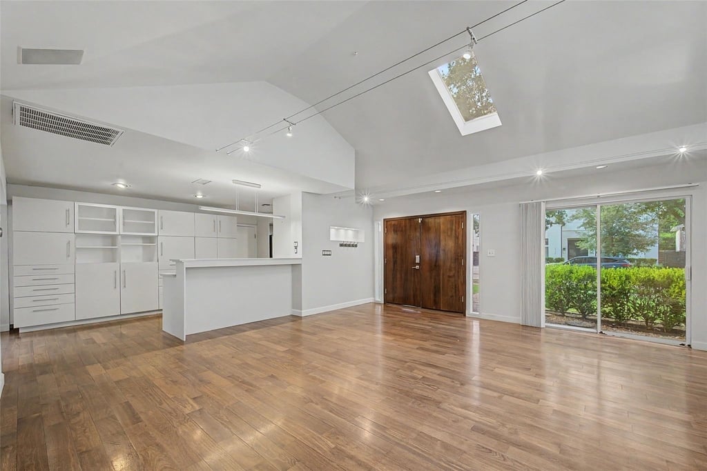 2723 Nottingham Street - Photo 4