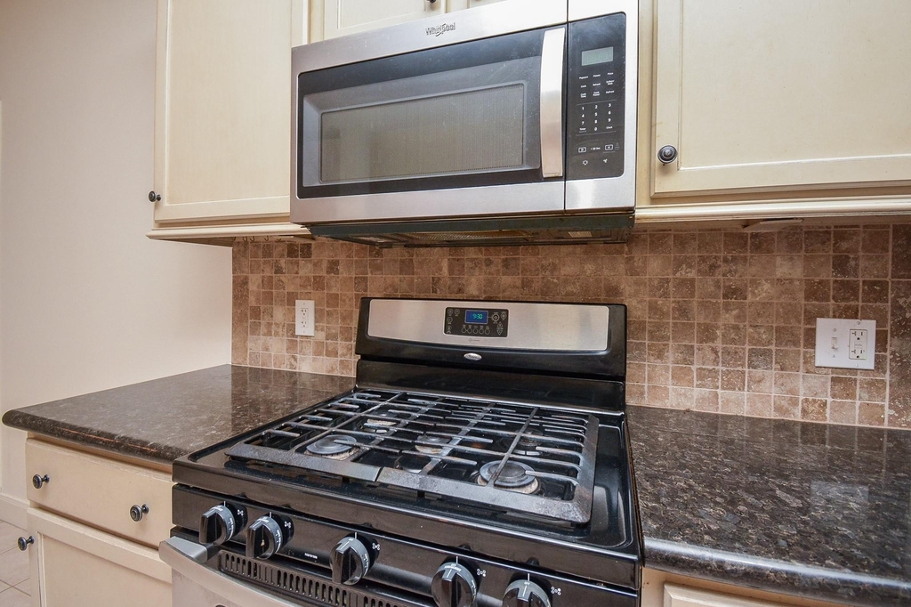 16407 N Eldridge Parkway - Photo 19
