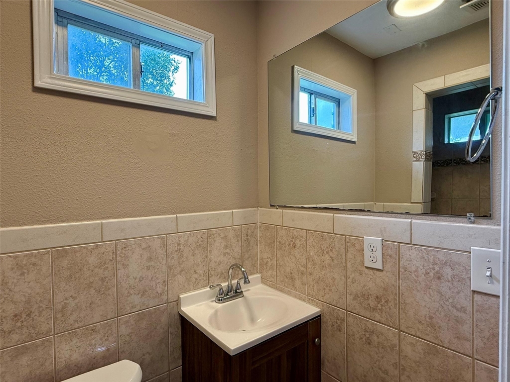 2519 Paul Quinn Street - Photo 11