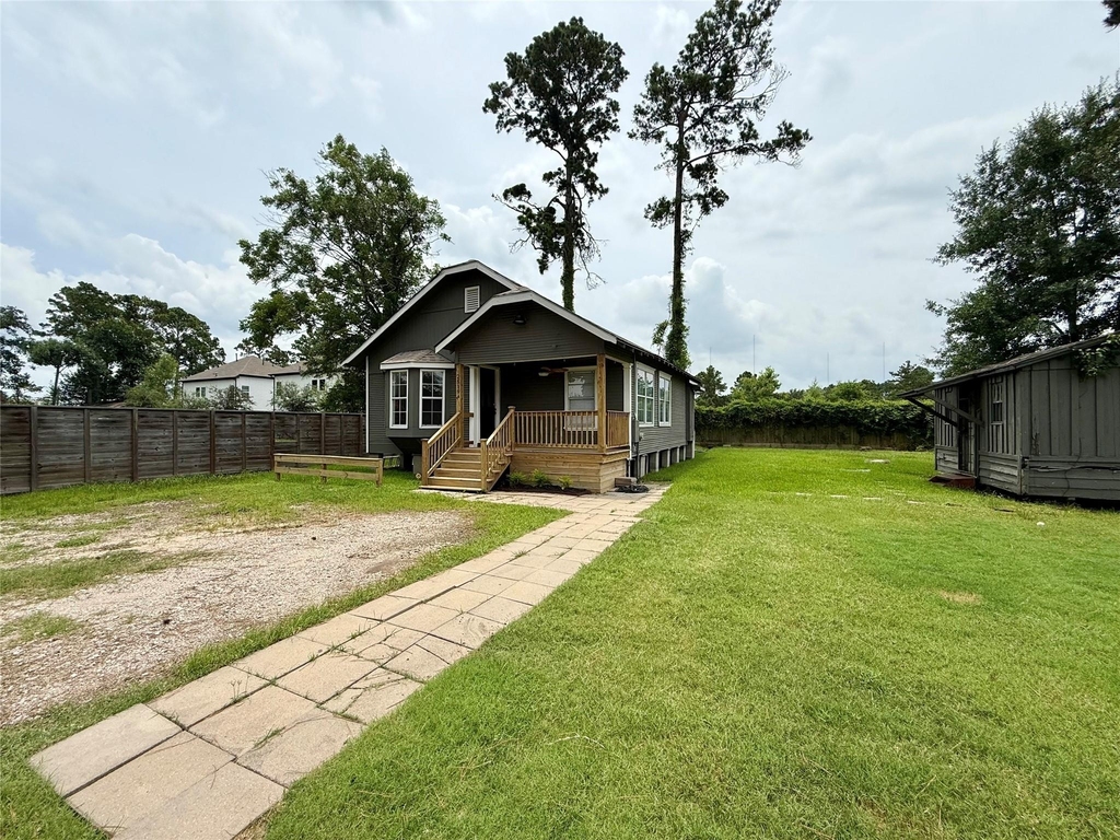 2519 Paul Quinn Street - Photo 1