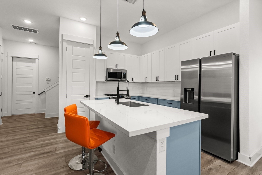 2928 Stevens Street - Photo 2
