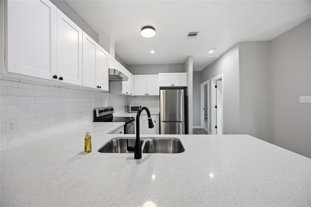 426 New Mexico Street - Photo 0