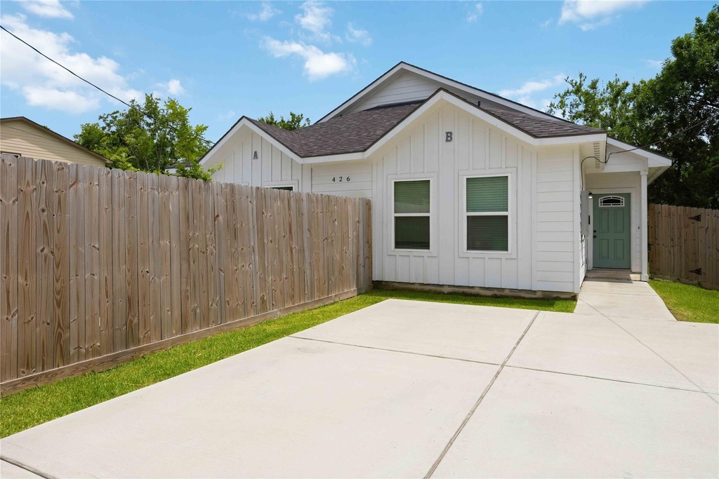 426 New Mexico Street - Photo 1